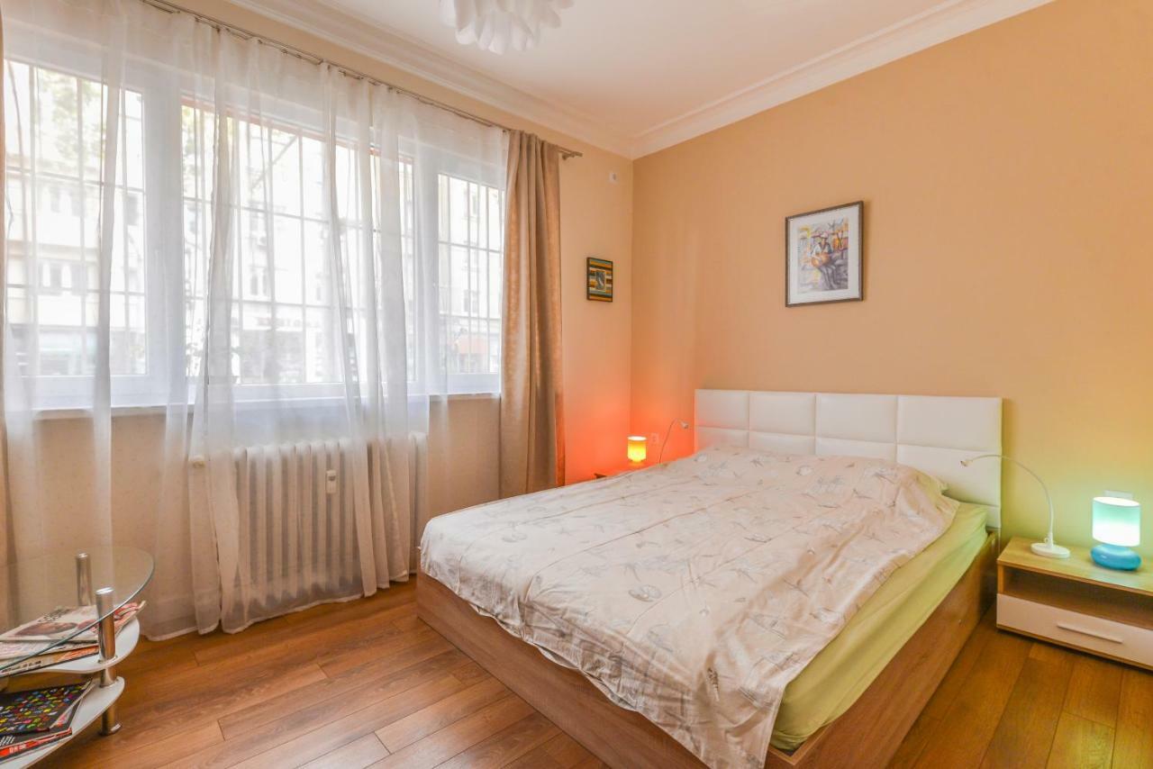 Welcoming One Bedroom On Vasil Levski Boulevard By Flat Mаnager София Экстерьер фото